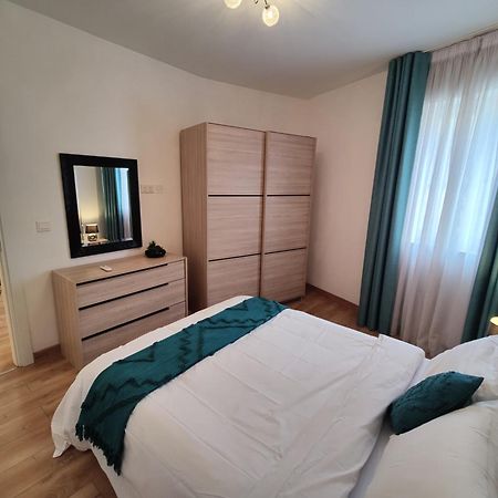 Central Modern Sliema 2 Bedroom Apartment Εξωτερικό φωτογραφία